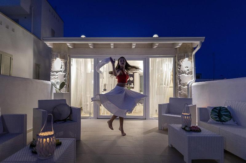 Petra Bianca image
