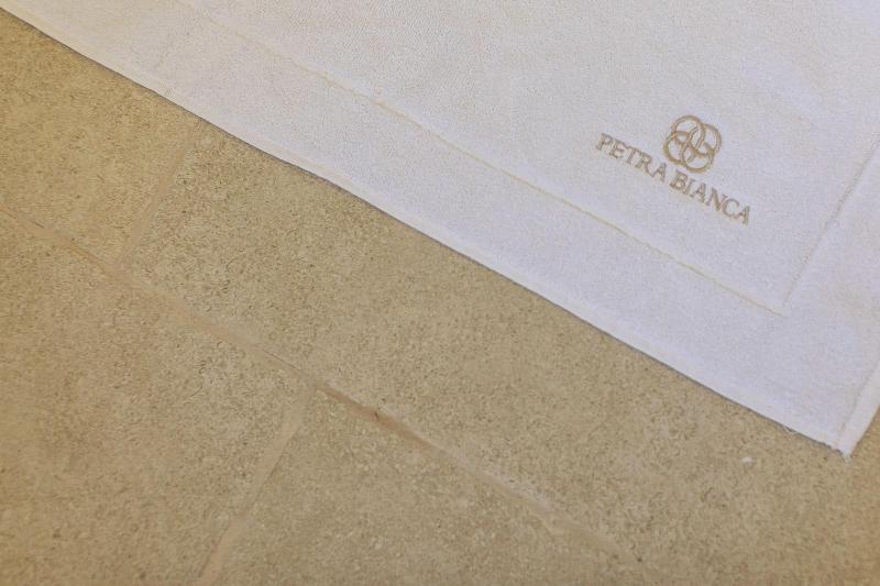 Petra Bianca image