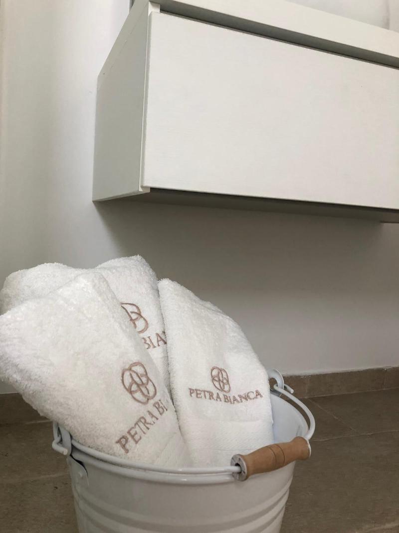 Petra Bianca image