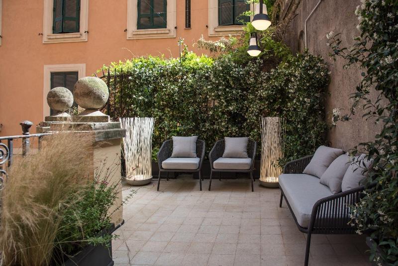 Domus Alberico image