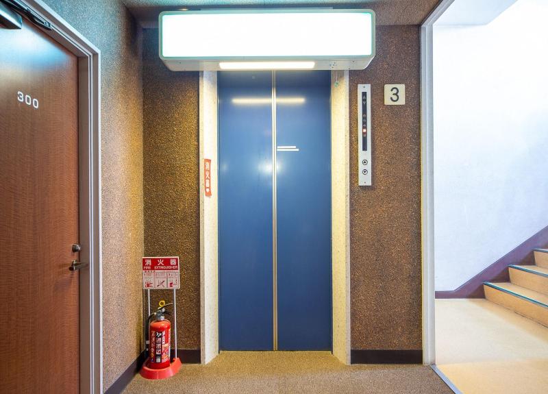 OYO Hotel Tsuru Sendai image