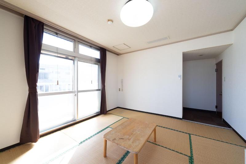 OYO Hotel Tsuru Sendai image