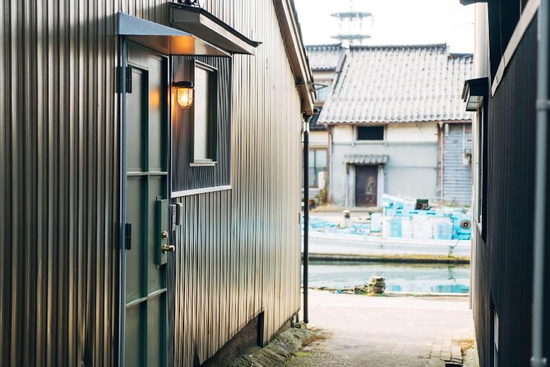 MINKA Riverside Villas image