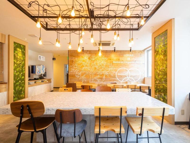 Super Hotel Towada Tennen Onsen image