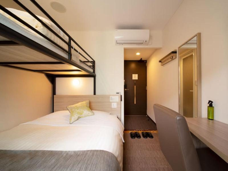 Super Hotel Tokyo Hamamatsucho image