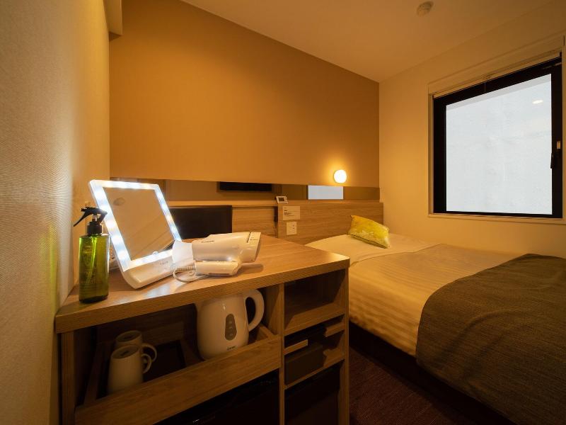 Super Hotel Tokyo Hamamatsucho image