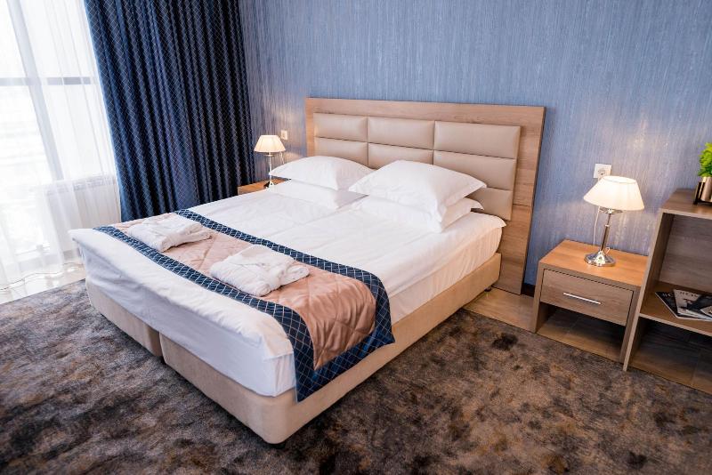 Oasis residence image