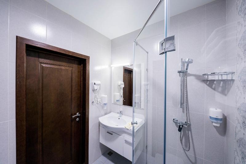 Oasis residence image