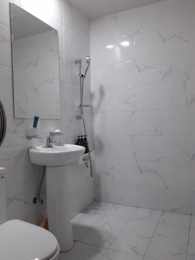 Motel Good Guy image