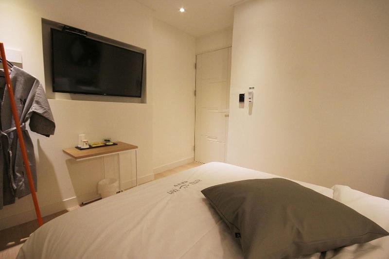 Busan Haeundae Hotel A image