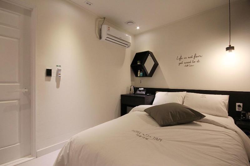 Busan Haeundae Hotel A image