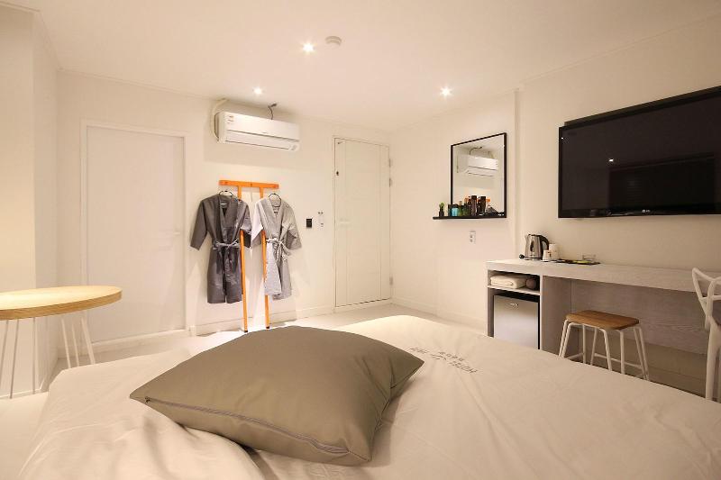 Busan Haeundae Hotel A image