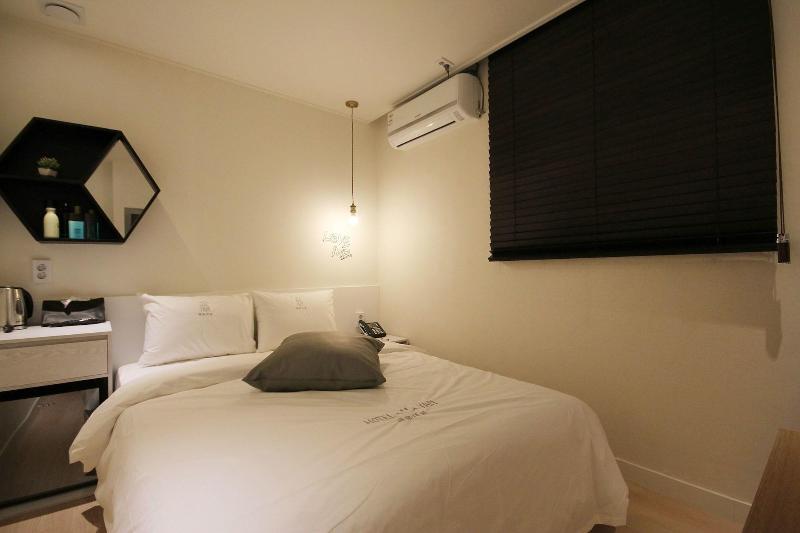 Busan Haeundae Hotel A image