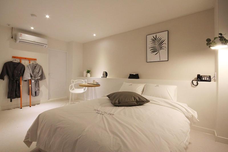 Busan Haeundae Hotel A image