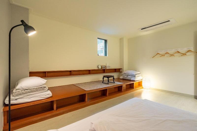 Mireuk Mireuk Hostel image