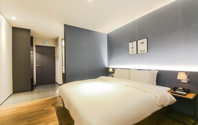 Gimhae Perfect Hotel image