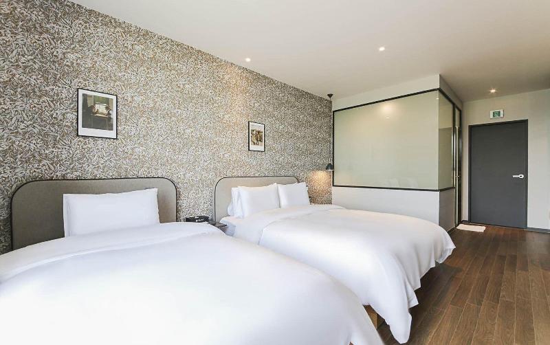 Gimhae Perfect Hotel image