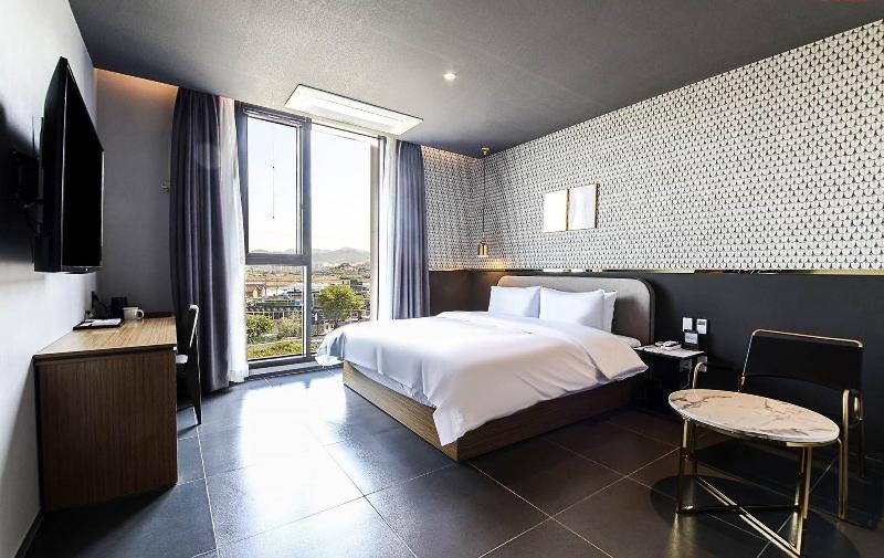 Gimhae Perfect Hotel image