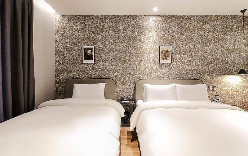 Gimhae Perfect Hotel image
