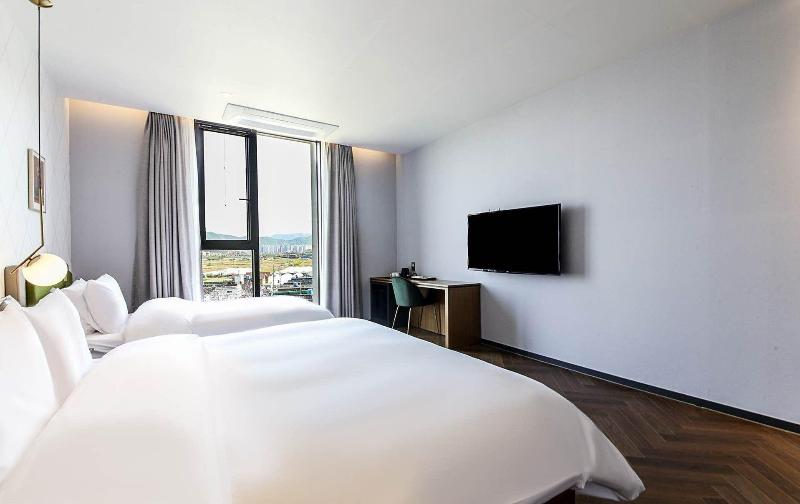 Gimhae Perfect Hotel image