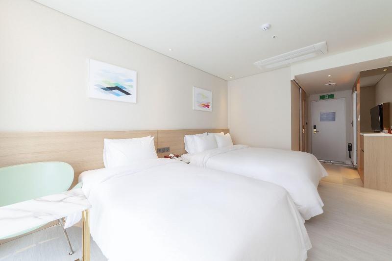Ocean 2 Heaven image