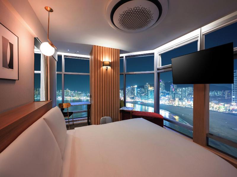 Ocean 2 Heaven image