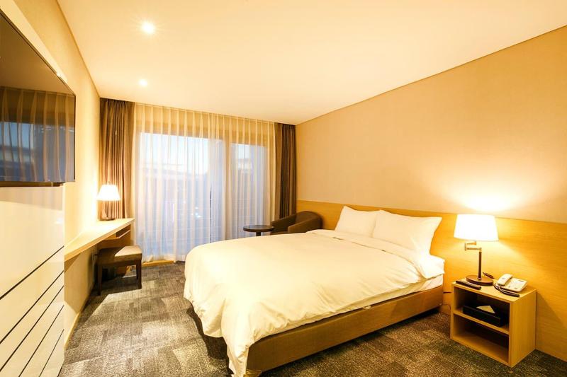 The Best Jeju Seongsan Hotel image