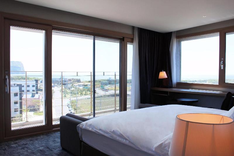 The Best Jeju Seongsan Hotel image