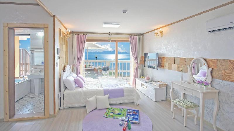 Namhae Bel Vienne image