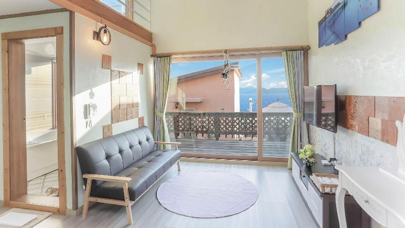Namhae Bel Vienne image