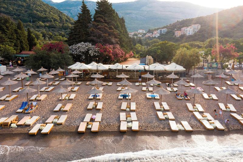 Plaza Lucice image