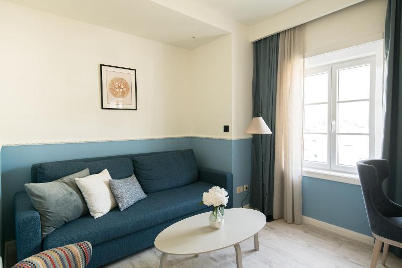 La Villa Boutique Hotel image