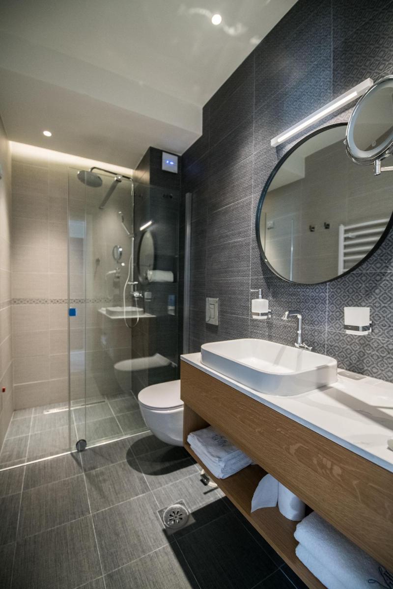 La Villa Boutique Hotel image
