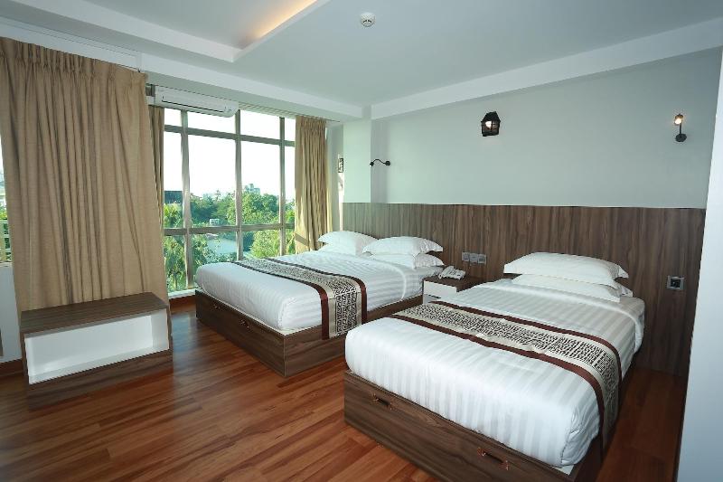 Hotel Rose Hill image