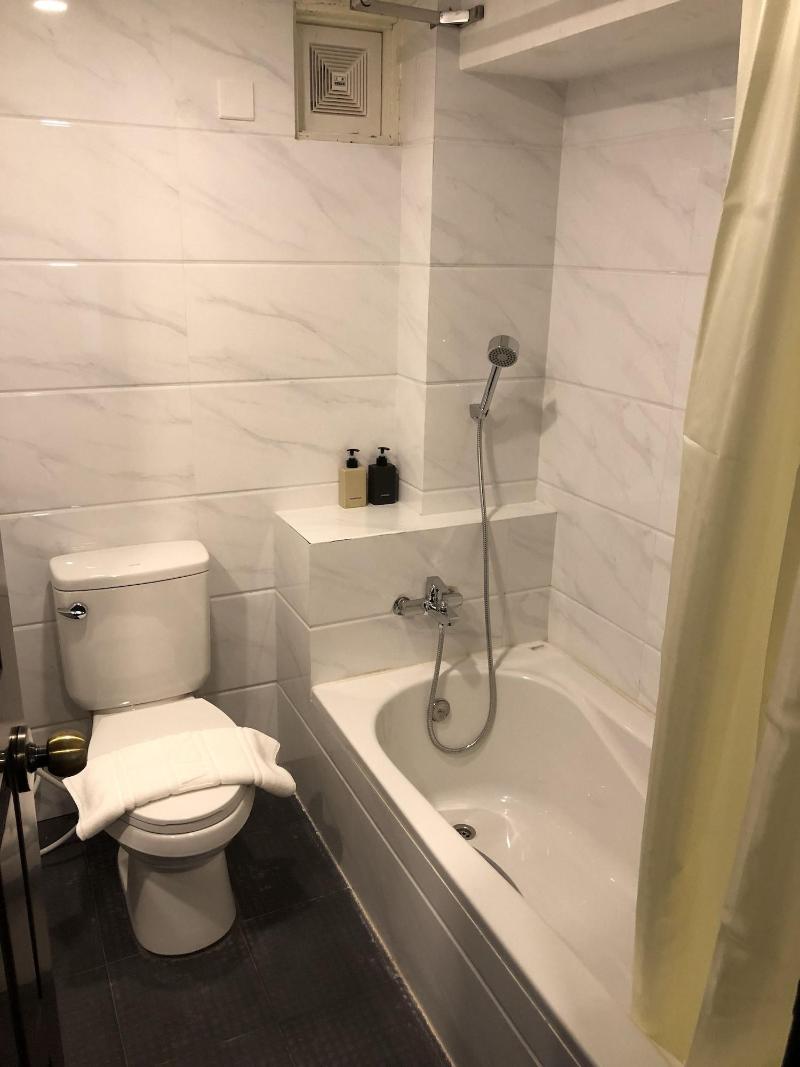Hotel Rose Hill image