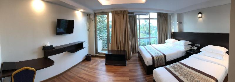 Hotel Rose Hill image