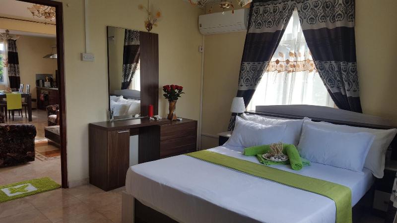 Riverside Holiday Home image