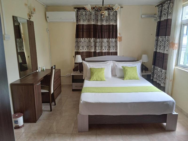 Riverside Holiday Home image