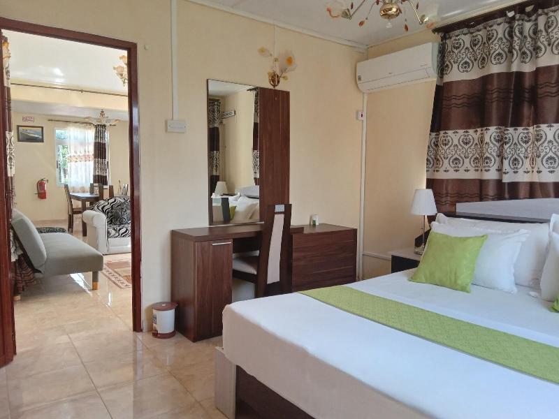 Riverside Holiday Home image