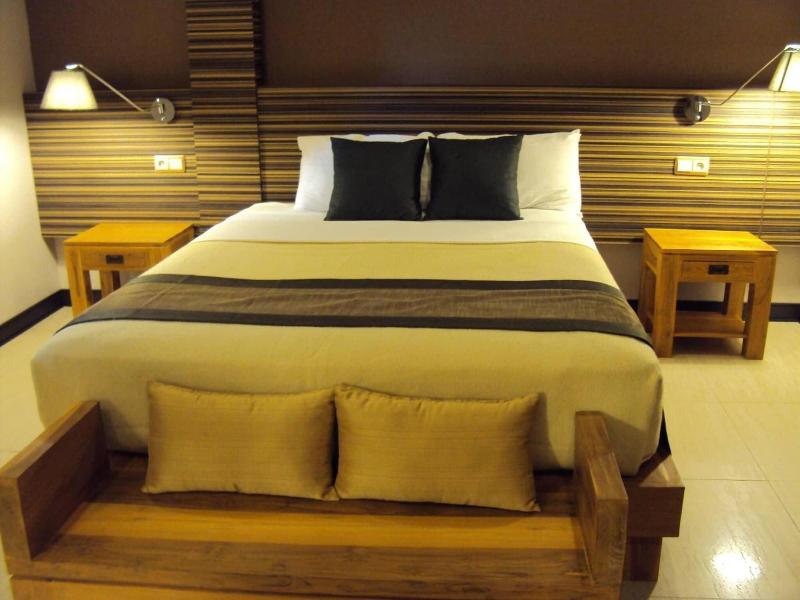 Hotel Colibri image