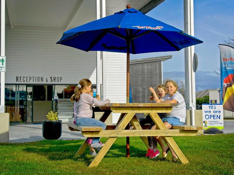 Hokitikas Kiwi Holiday Park and Motels