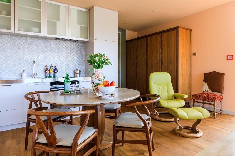 Lanah Residence image