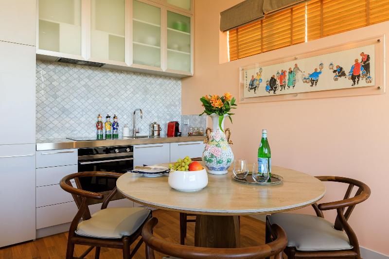 Lanah Residence image