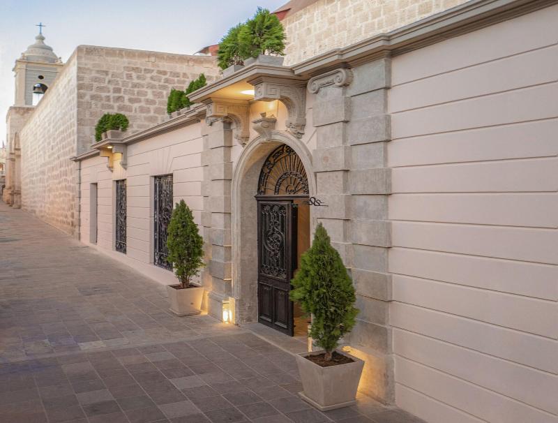 CIRQA - Relais & Chateaux image