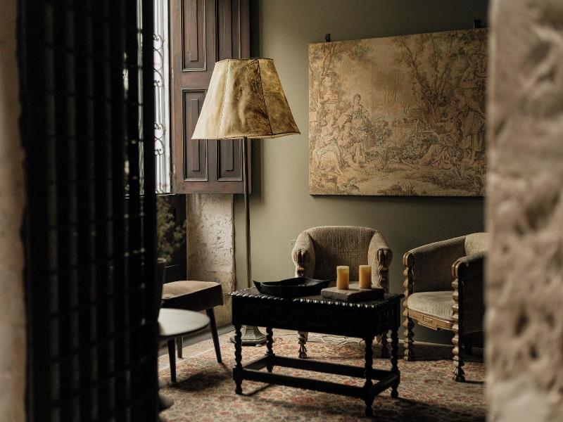 CIRQA - Relais & Chateaux image