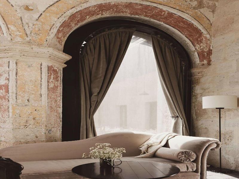 CIRQA - Relais & Chateaux image