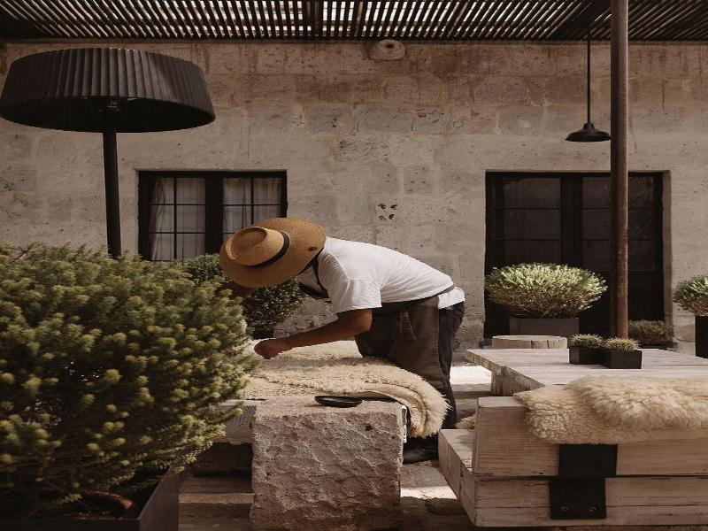 CIRQA - Relais & Chateaux image