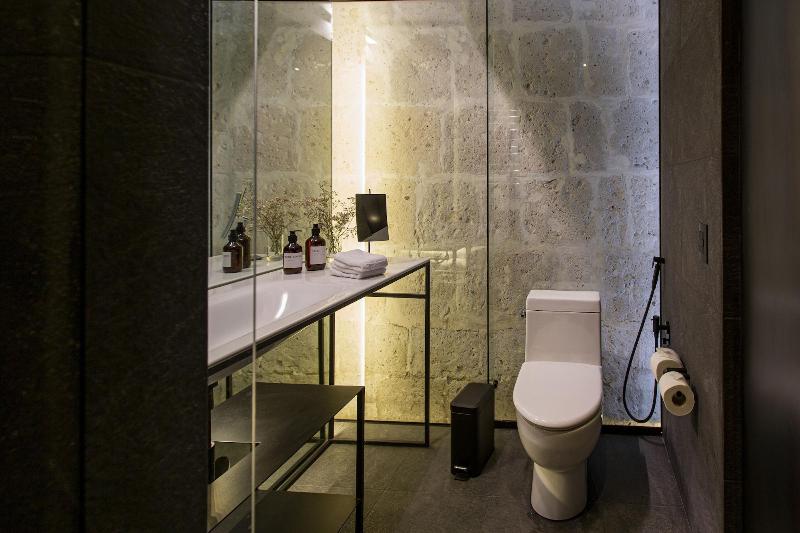CIRQA - Relais & Chateaux image