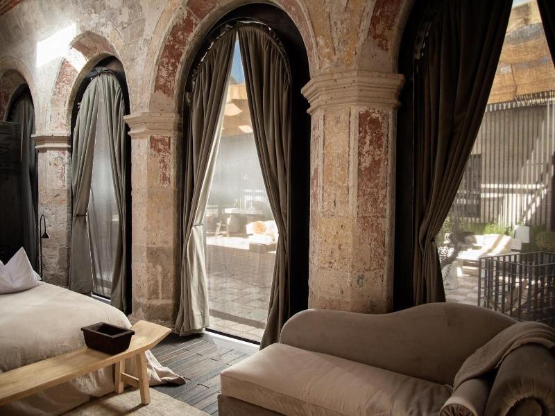 CIRQA - Relais & Chateaux image