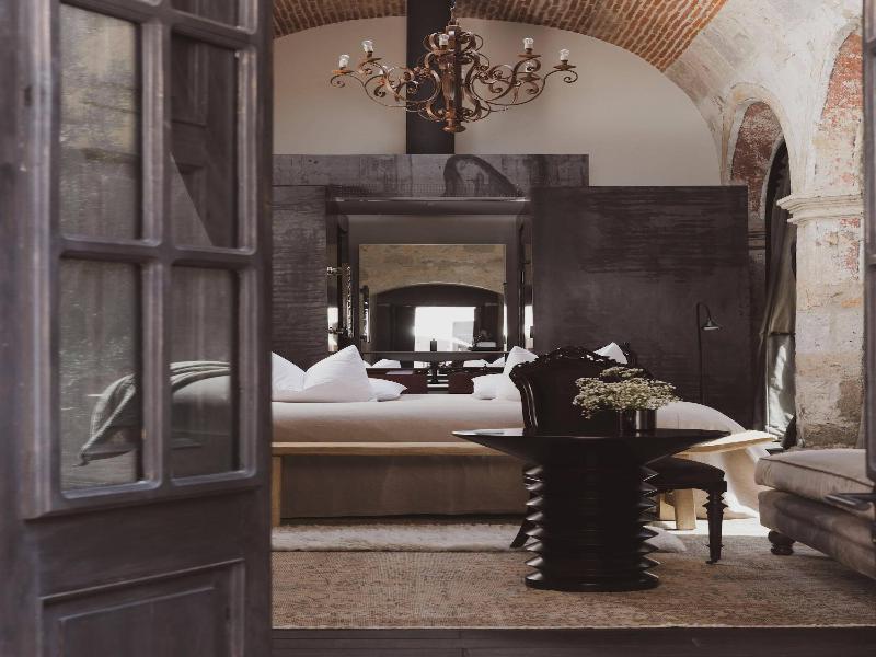 CIRQA - Relais & Chateaux image